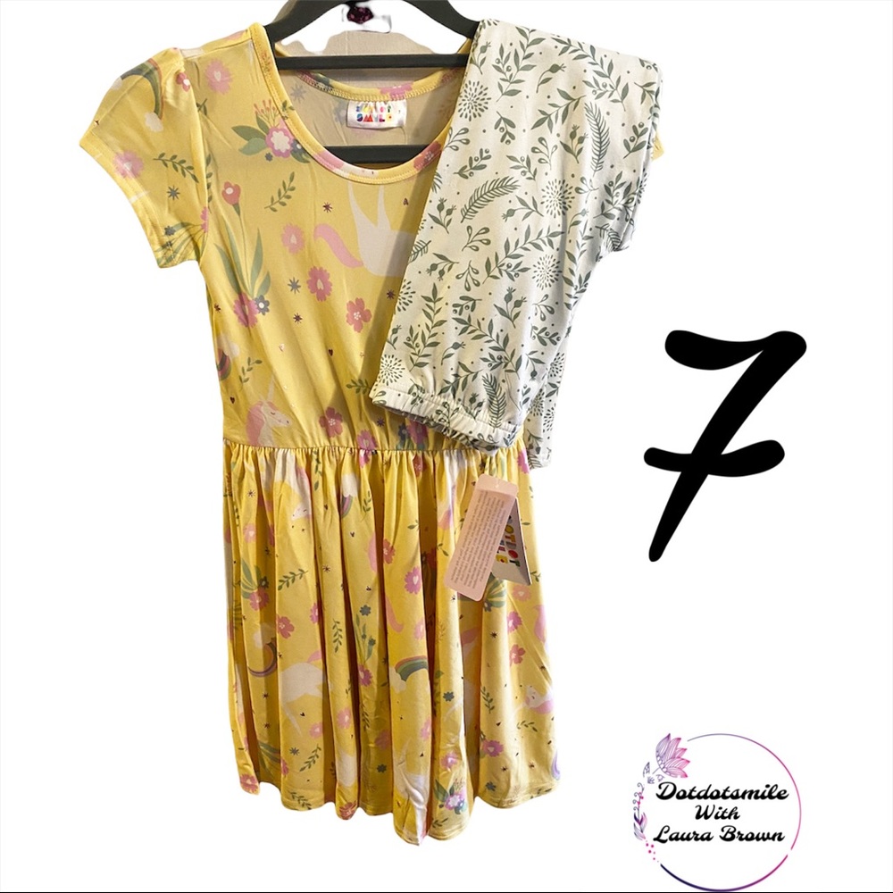 DotDotSmile clothes are great quality!!! Size 7!!!